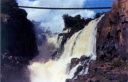 Водопад Сальто де Сети-Кедас, водопад Гуайра, Бразилия, Парагвай. Salto de Sete Quedas, Saltos del Guairá, Guaíra Falls, Brazil, Paraguay