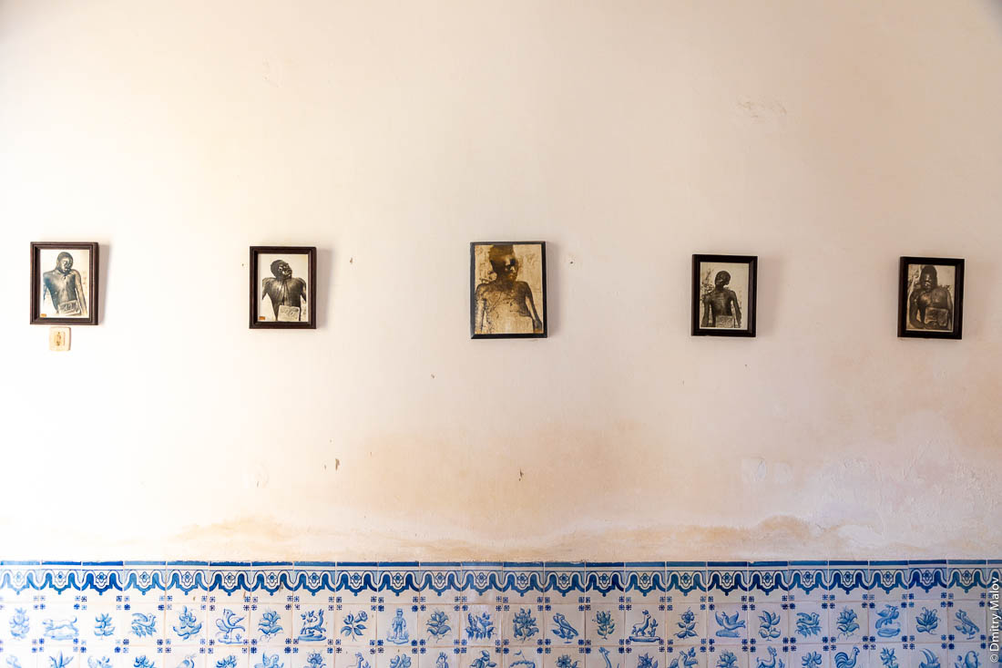 Фотографии жертв резни в Батепе. Национальный музей, форт Сан-Себастьян, Сан-Томе и Принсипи