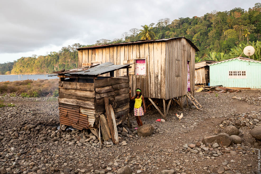 Домики деревенской застройки, Сан-Томе и Принсипи, Африка